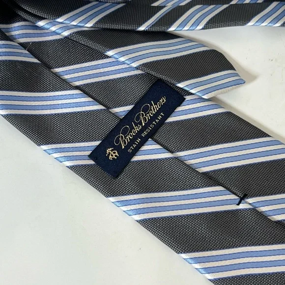 Brooks Brothers Stain Resistant Black and Light Blue Striped Tie Professional - Picture 6 of 9